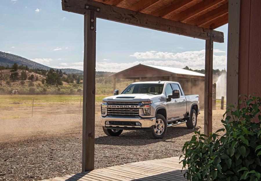  Chevrolet Silverado 2500 HD LTZ Z71 Crew Cab 2019 года  (фото 13 из 17)
